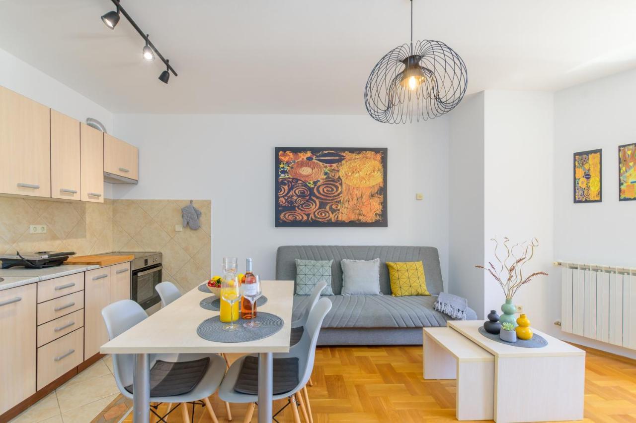 Apartment Vita Pula Exteriér fotografie