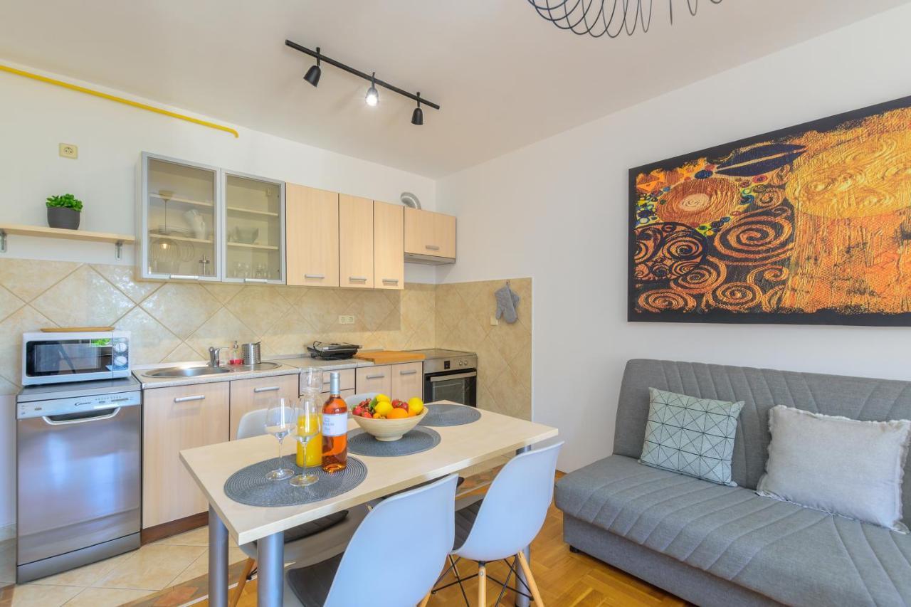 Apartment Vita Pula Exteriér fotografie